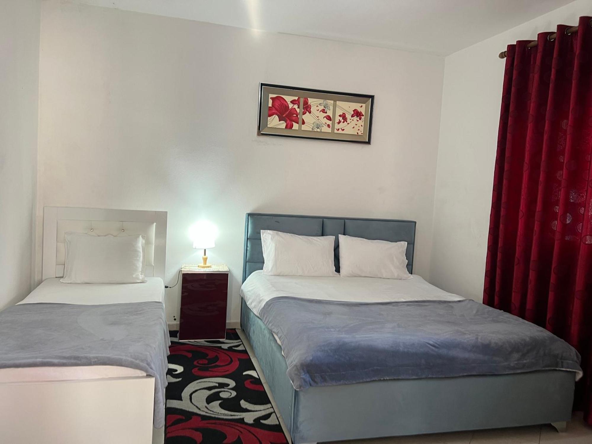 Ersi Apartment Durres Exterior photo
