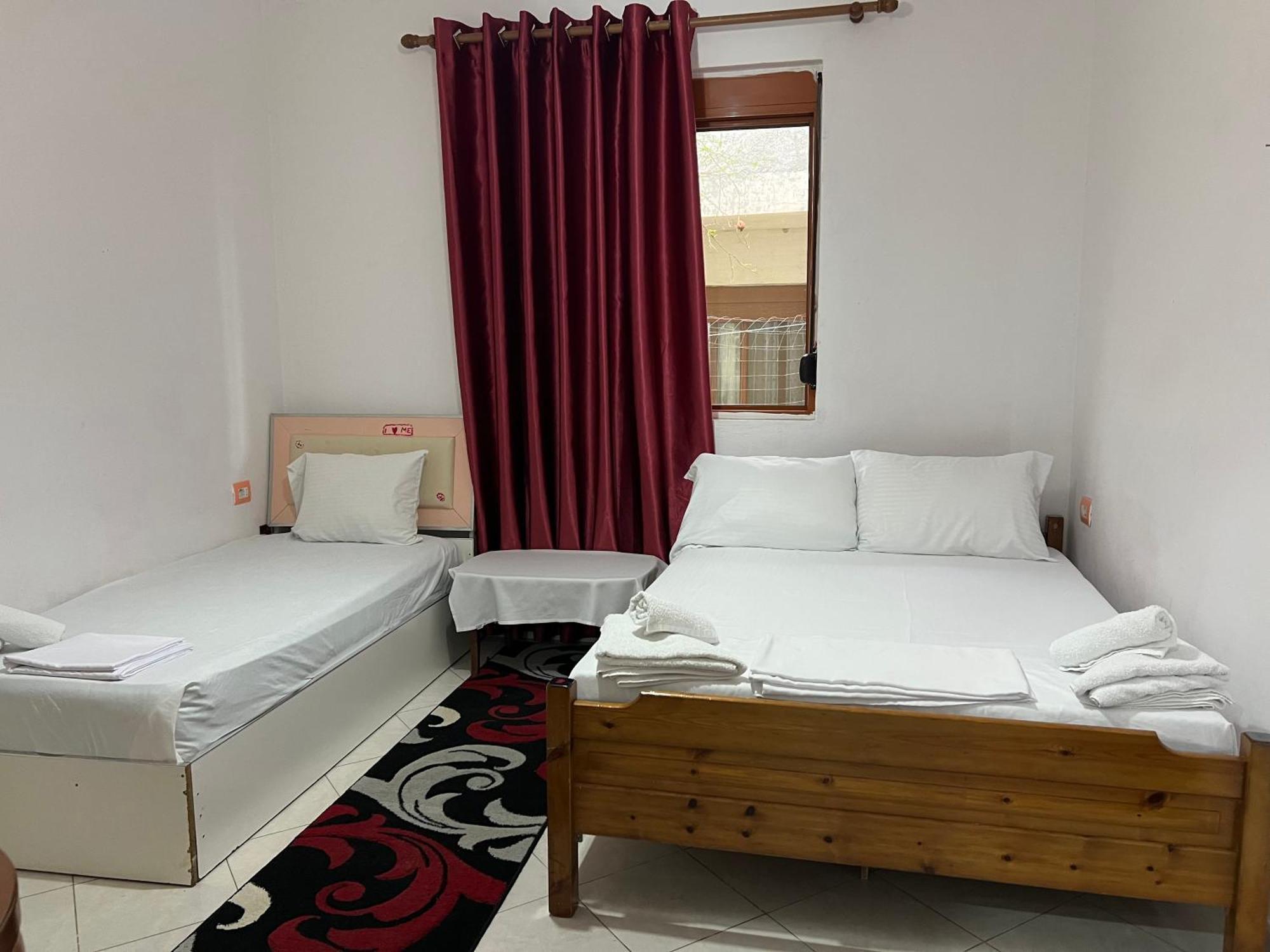 Ersi Apartment Durres Exterior photo